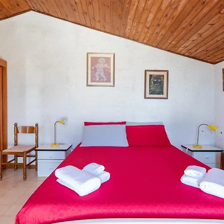 La Caletta Di Afrodite Apartment Calabernardo