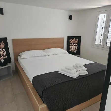 La Caletta Di Afrodite Apartment Calabernardo